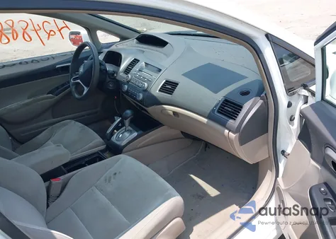 2009 Honda Civic Lx z USA, uszkodzony, nr VIN 2HGFA16589H352902